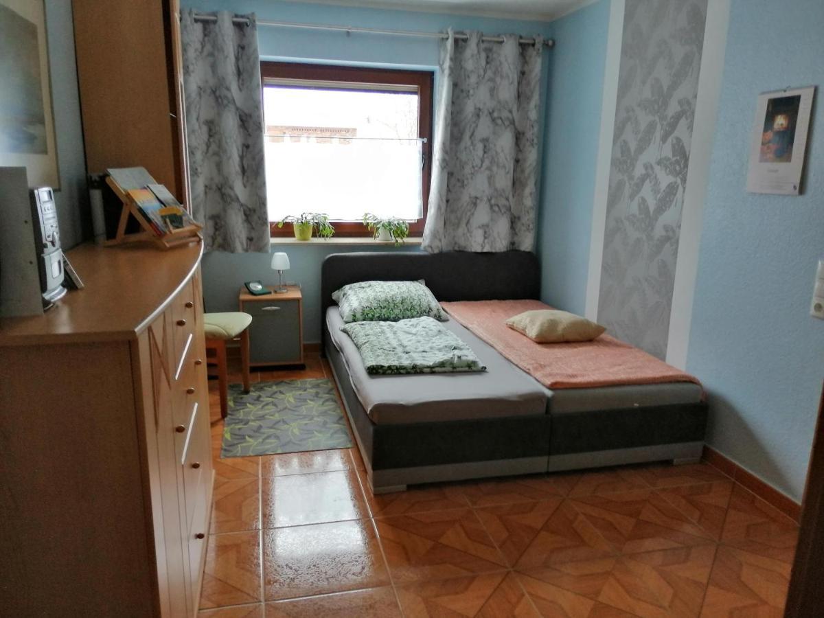 Ruhe Und Bequemlichkeit Apartamento Frauendorf  Exterior foto