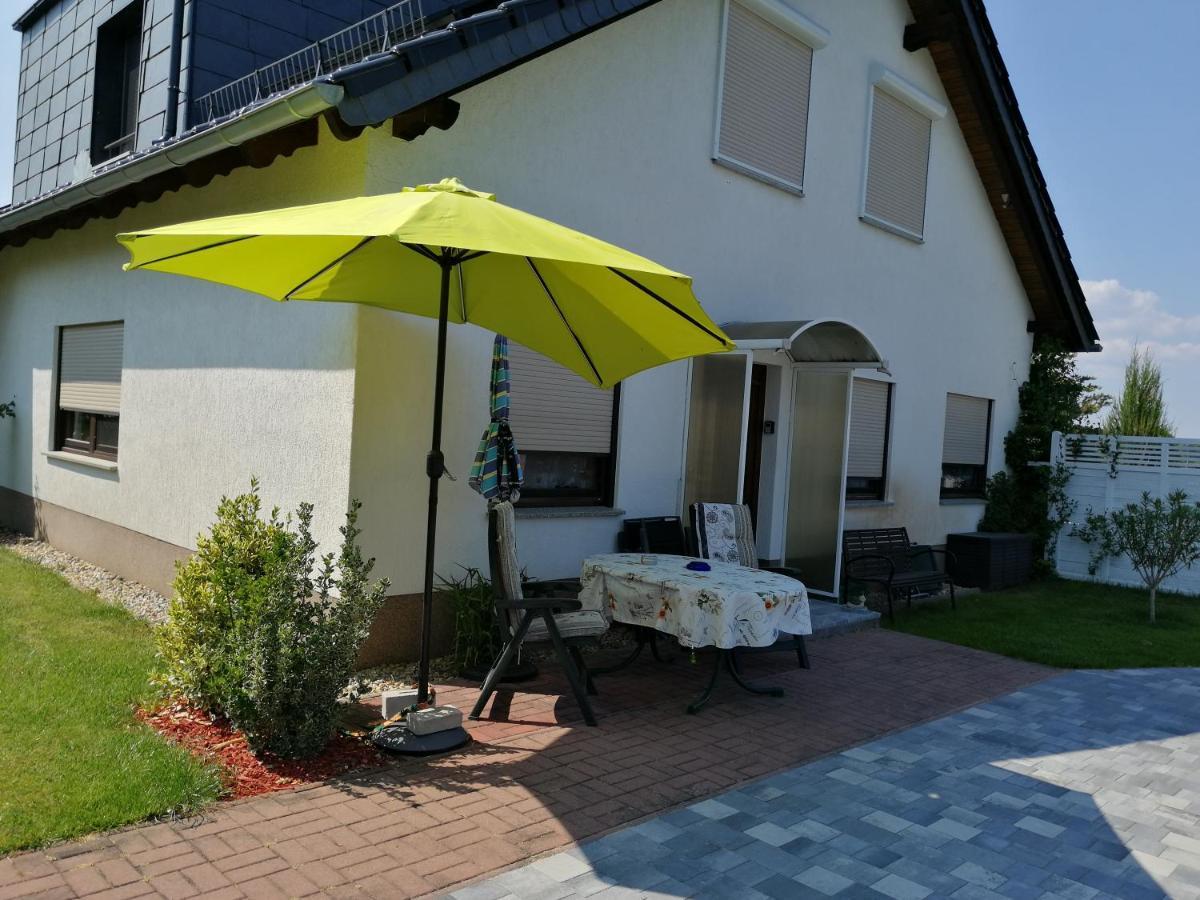 Ruhe Und Bequemlichkeit Apartamento Frauendorf  Exterior foto